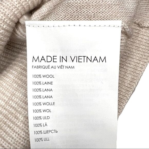 Club Monaco Blocked Sweater in Taupe - Picture 3 of 9